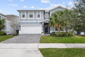 Exterior - Luxurious Villa With Resort-style Amenities (Kissimmee)