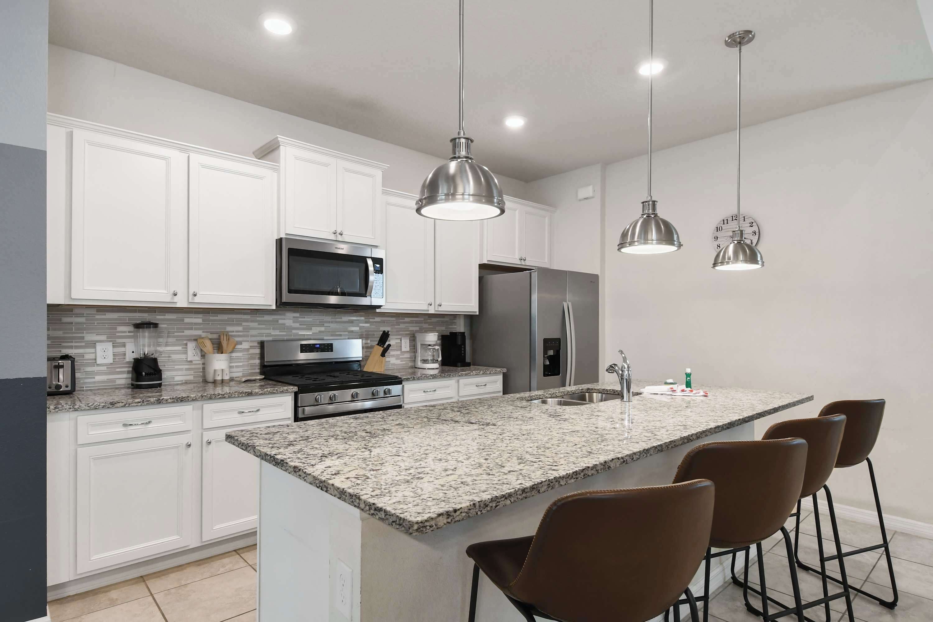 House, Multiple Beds, Pool Access, Pool View (7271OL Solterra) | Private kitchen