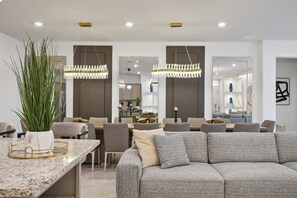 Hus - flere senge - adgang til pool - udsigt til pool (4173LA WIR) | Interiør