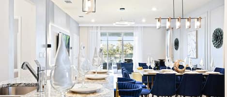 House, Multiple Beds, Pool Access, Pool View (3817LA WIR) | Dining