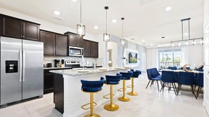 House, Multiple Beds, Pool Access, Pool View (3817LA WIR) | Private kitchen