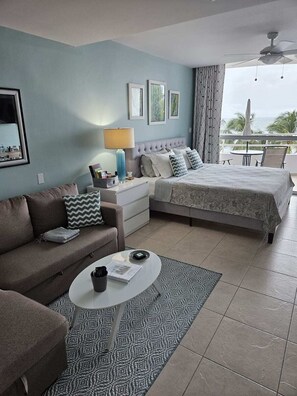 1 bedroom, in-room safe, iron/ironing board, free WiFi