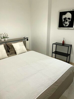 2 bedrooms, in-room safe, iron/ironing board, travel cot - Magnifique, et Luxueux Appartement en Top Résidence à Benalmadena (Benalmádena)