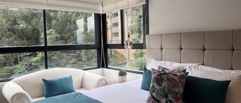 3 soverom, safe på rommet, strykejern/-brett og wi-fi (inkludert)