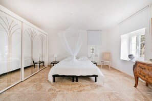 4 soveværelser, strygejern/strygebræt, gratis Wi-Fi, sengetøj