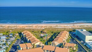 Unclassified image, 4 of 31, button - Beachside Charm! Just A Short Stroll To Miles Of Pristine Beach. (St. Augustine)