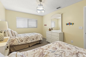 3 Schlafzimmer, Bügeleisen/Bügelbrett, kostenloses WLAN, Bettwäsche