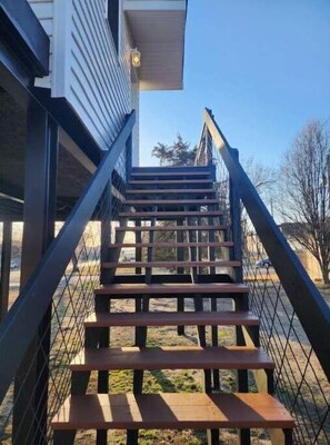 Property grounds - Rafton 2 Home (Grafton)