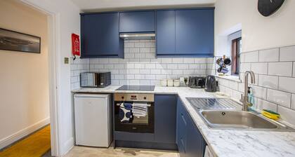 The Carriage House a Relaxing 1-bed Cottage in Ash