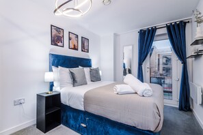 Apartment | 2 Schlafzimmer, Bügeleisen/Bügelbrett, kostenloses WLAN, Bettwäsche