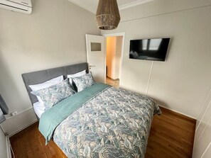 1 غرفة نوم ومكواة/لوح كي وواي فاي وملاءات أسرّة