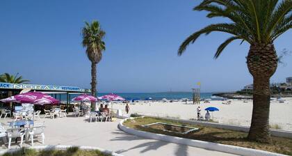 Villa Son Tretze by Villa Plus