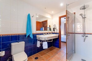 Haartrockner, Handtücher