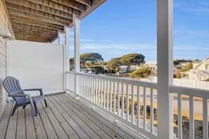 Terrace/patio - Relaxing Getaway at Atlantic Beach (Atlantic Beach)
