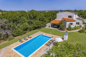 Pool - Villa Amoreira by Villa Plus (Lagoa)