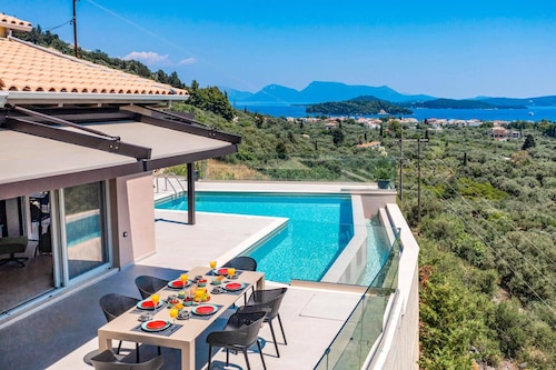 Villa Angelou Nidri by Villa Plus