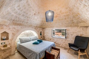 4 dormitorios, tabla de planchar con plancha, wifi gratis y ropa de cama