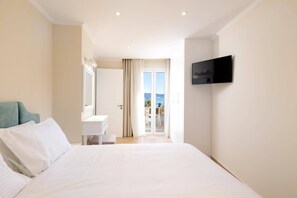 3 bedrooms, iron/ironing board, free WiFi, bed sheets - Villa Astrea by Villa Plus (Kalami)