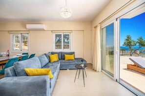 Smart TV, table tennis - Villa Ble by Villa Plus (Ionian Islands)