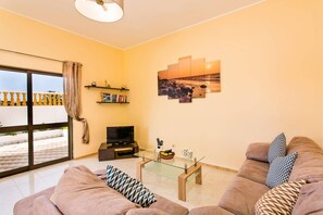 Living area - Villa Carlos by Villa Plus (Vale Rebelho)