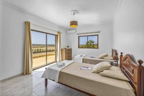 4 chambres, Wi-Fi, draps fournis