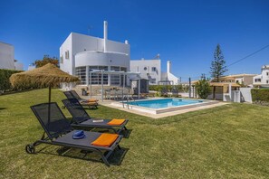 Pool - Villa Casa Duarte by Villa Plus (Olhos de Água)