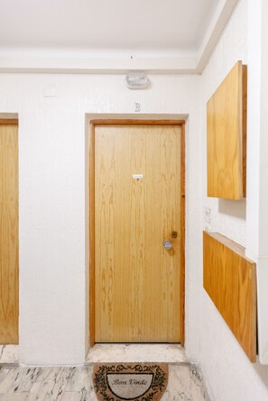 Interior - FLH Caparica By the Sea with Balcony (Almada)