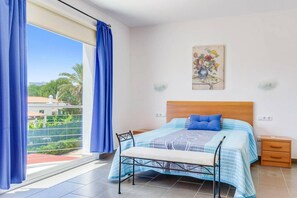 4 soverom, wi-fi og sengetøy