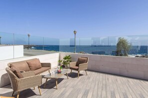 Terrace/patio - Villa Del Mar by Villa Plus (Caleta de Fustes)