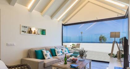 Villa Del Mar by Villa Plus