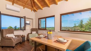 Dining - Villa Idalia Retreat by Villa Plus (Zakynthos)