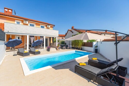 Villa Melani Vita by Villa Plus