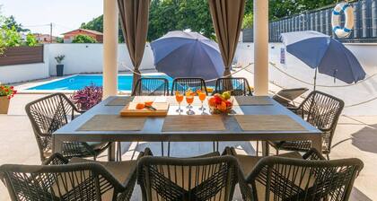 Villa Melani Vita by Villa Plus