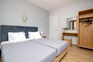 4 Schlafzimmer, Bügeleisen/Bügelbrett, kostenloses WLAN, Bettwäsche