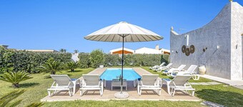 Villa Rosso Blu by Villa Plus