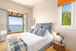 5 Schlafzimmer, Bügeleisen/Bügelbrett, kostenloses WLAN, Bettwäsche