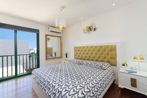 4 bedrooms, WiFi, bed sheets