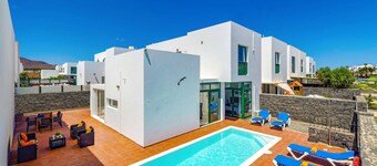 Villa Sunshine Lanzarote by Villa Plus