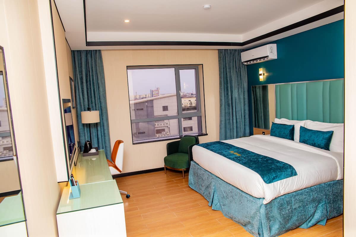 Classic Single Room | 1 bilik tidur, peti besi dalam bilik, meja, kalis bunyi