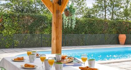 Villa De L'Ormeau by Villa Plus