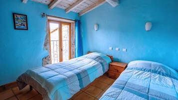 3 bedrooms, WiFi, bed sheets