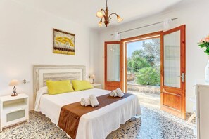 2 bedrooms, WiFi, bed sheets - Villa Oliver by Villa Plus (Mallorca)