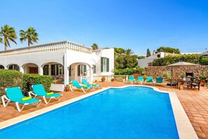 Pool - Villa Can Palmeras by Villa Plus (Es Canutells)