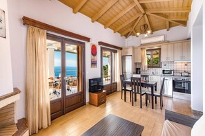 Microwave, dishwasher, coffee/tea maker