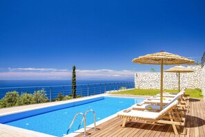 Pool - Villa Drimonas Artemis by Villa Plus (Lefkada)