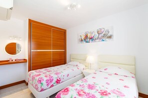 3 bedrooms, WiFi, bed sheets - Villa Naya by Villa Plus (Playa Blanca)