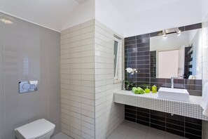 Haartrockner, Handtücher