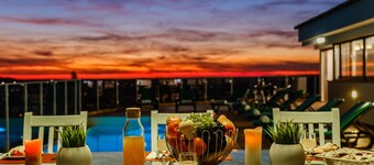 Infinity Pool & Hill Views – Alte, Algarve