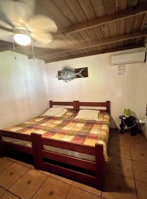 3 habitaciones y ropa de cama 