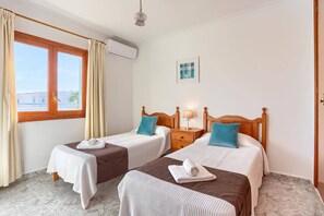 3 bedrooms, WiFi, bed sheets - Villa Judith by Villa Plus (Cala d'Or)